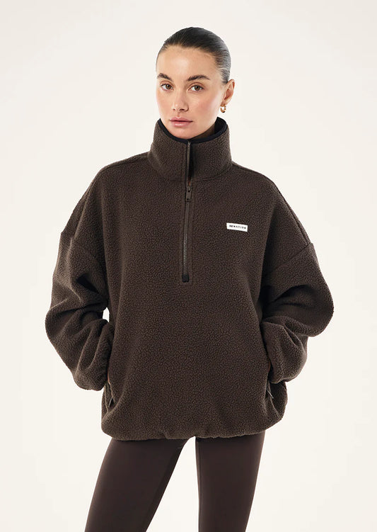 Rotate quarter zip