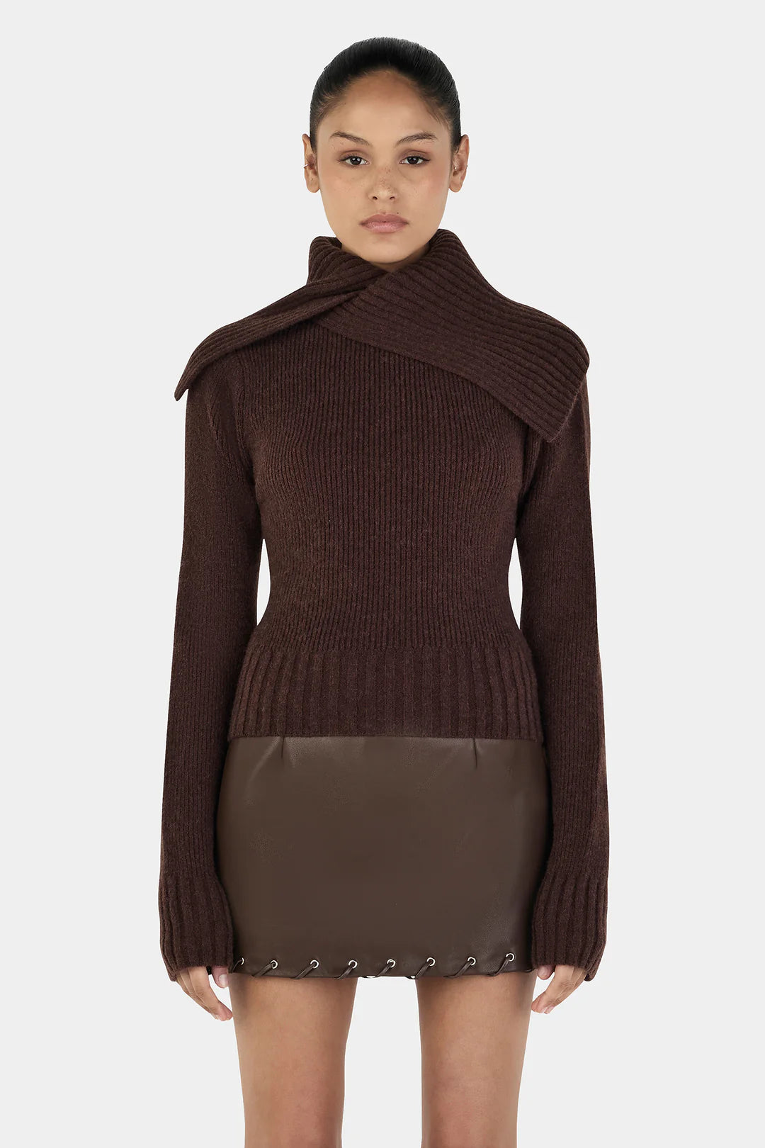 Roxanne Turtleneck Chocolate