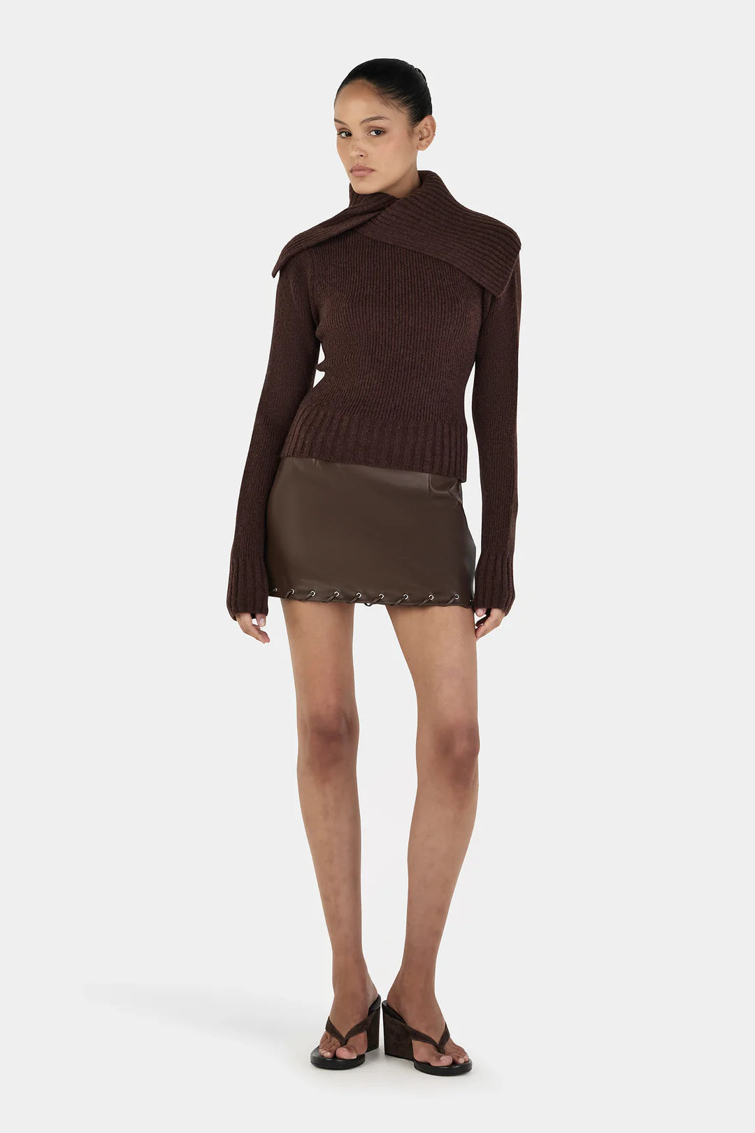 Roxanne Turtleneck Chocolate