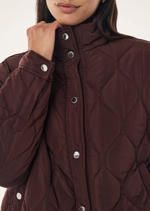 Surge quilt jacket in mahogany