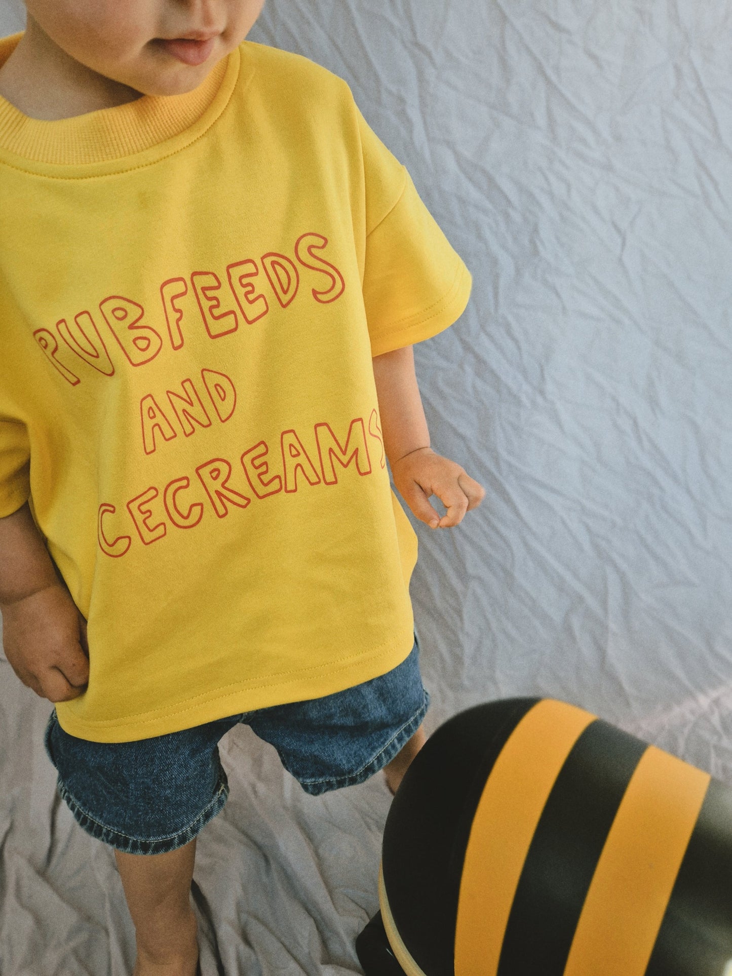 Pub Feeds & Ice Creams Oversized Tee