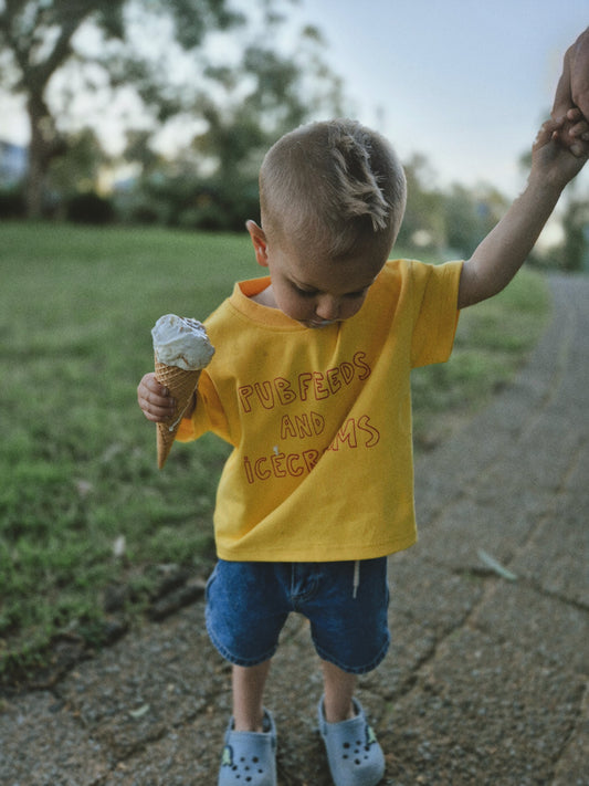 Pub Feeds & Ice Creams Oversized Tee